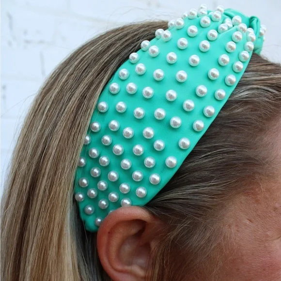 Pearl Headband - Picture 2 of 8
